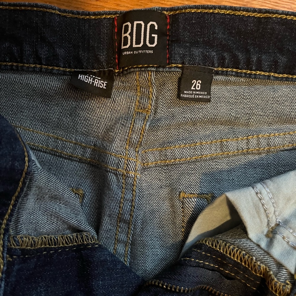 BDG Twig High Rise Jeans - Picture 5 of 6